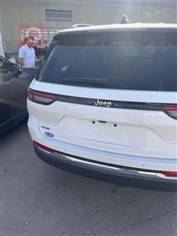 جيب جراند شيروكي